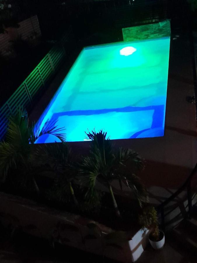 Hotel Palm View Apartelle Moalboal Esterno foto